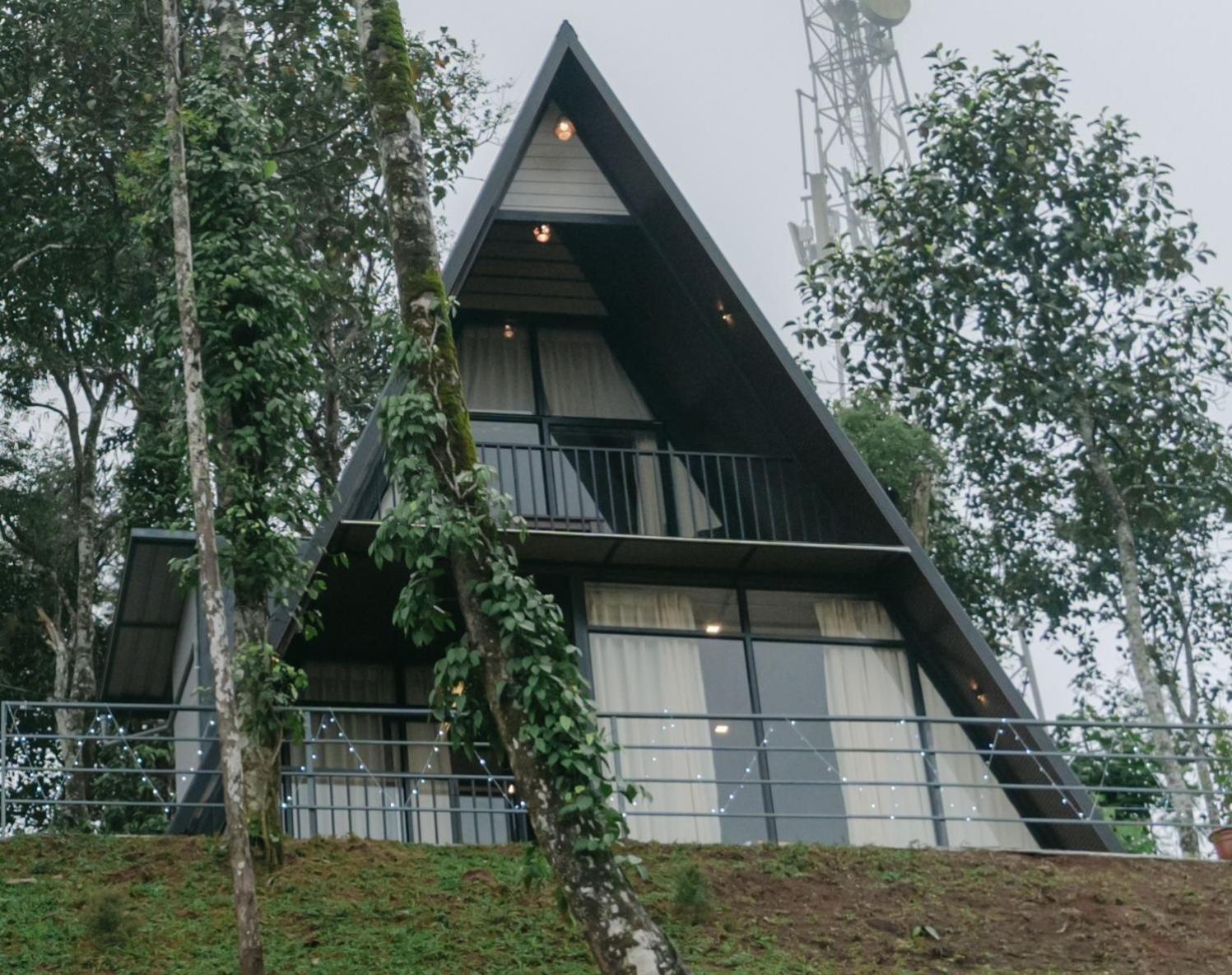 Swag Vista Resort Anachal 외부 사진